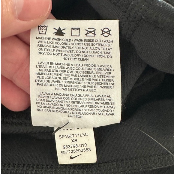 Nike Dri Fit Women's XS Black High Waisted Cropped Leggings Athletic Workout NWT - Picture 13 of 14